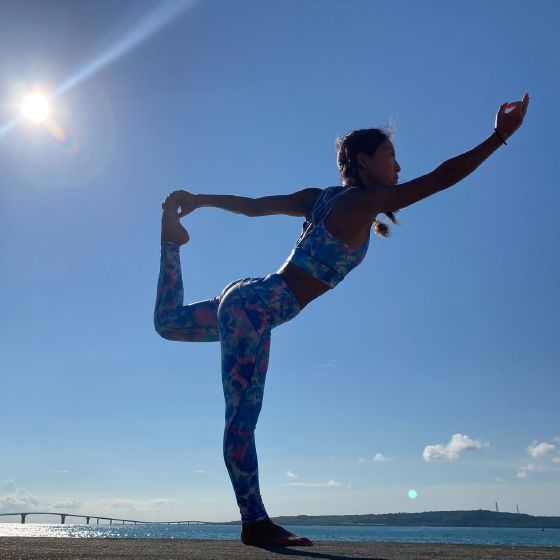 YOGA TOUR